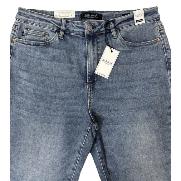 Judy Blue High Waist Boyfriend Jeans Women’s 15/32 Light Wash Cuffed Stretch NWT - Picture 3 of 9
